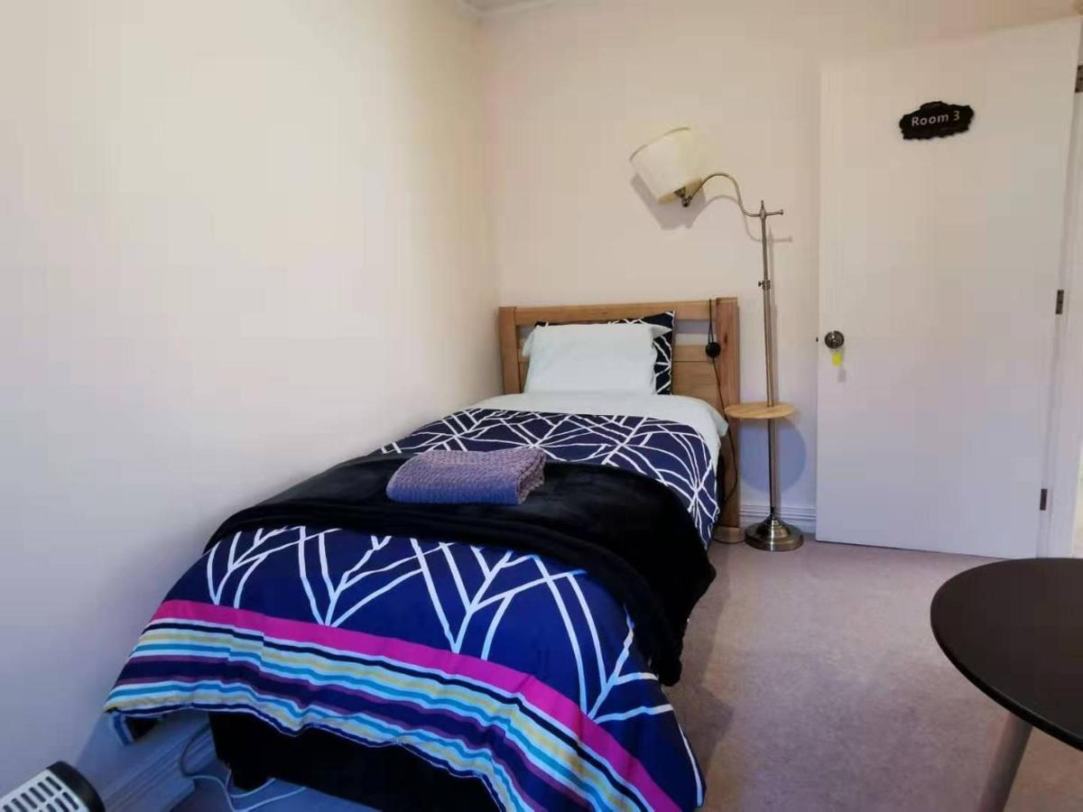 Large Private Room In Modern Stylish House Dunedin Dış mekan fotoğraf